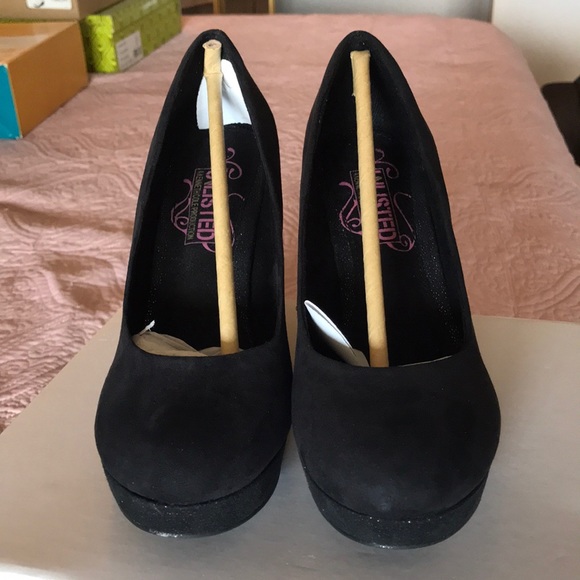 Unlisted (Kenneth Cole) Black Sparkle Wedges - Picture 3 of 5